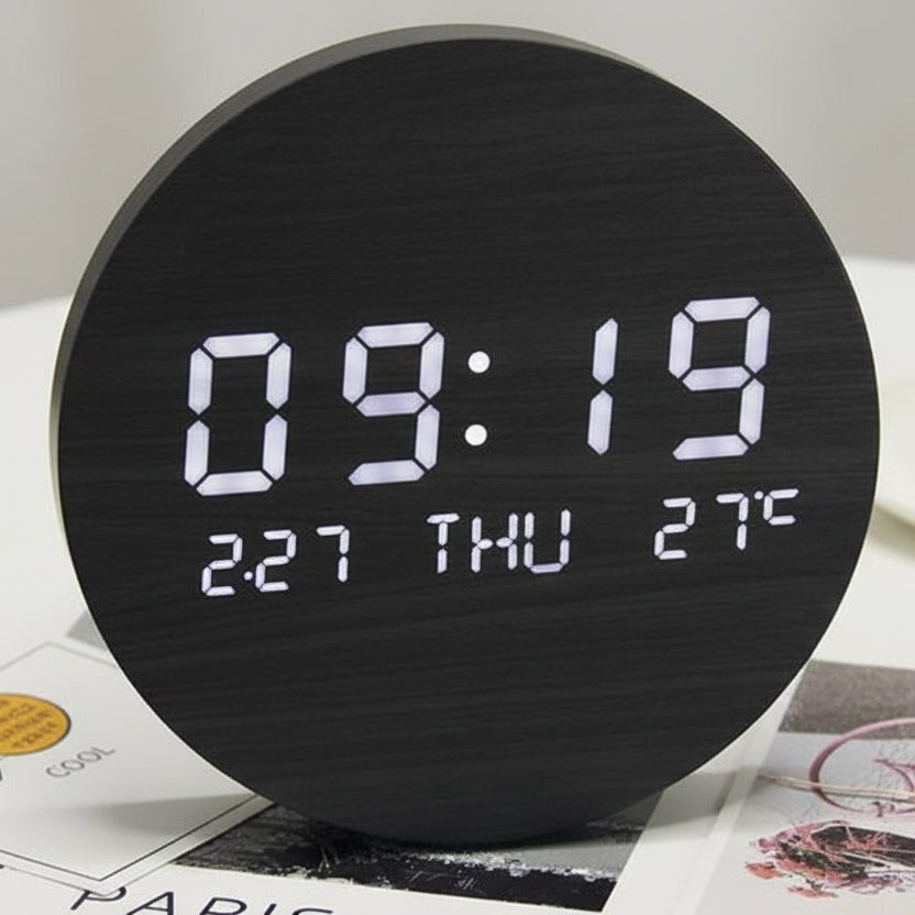Cyfrowy Zegar Stołowy LED w Stylu Skandynawskim 19,5 cm