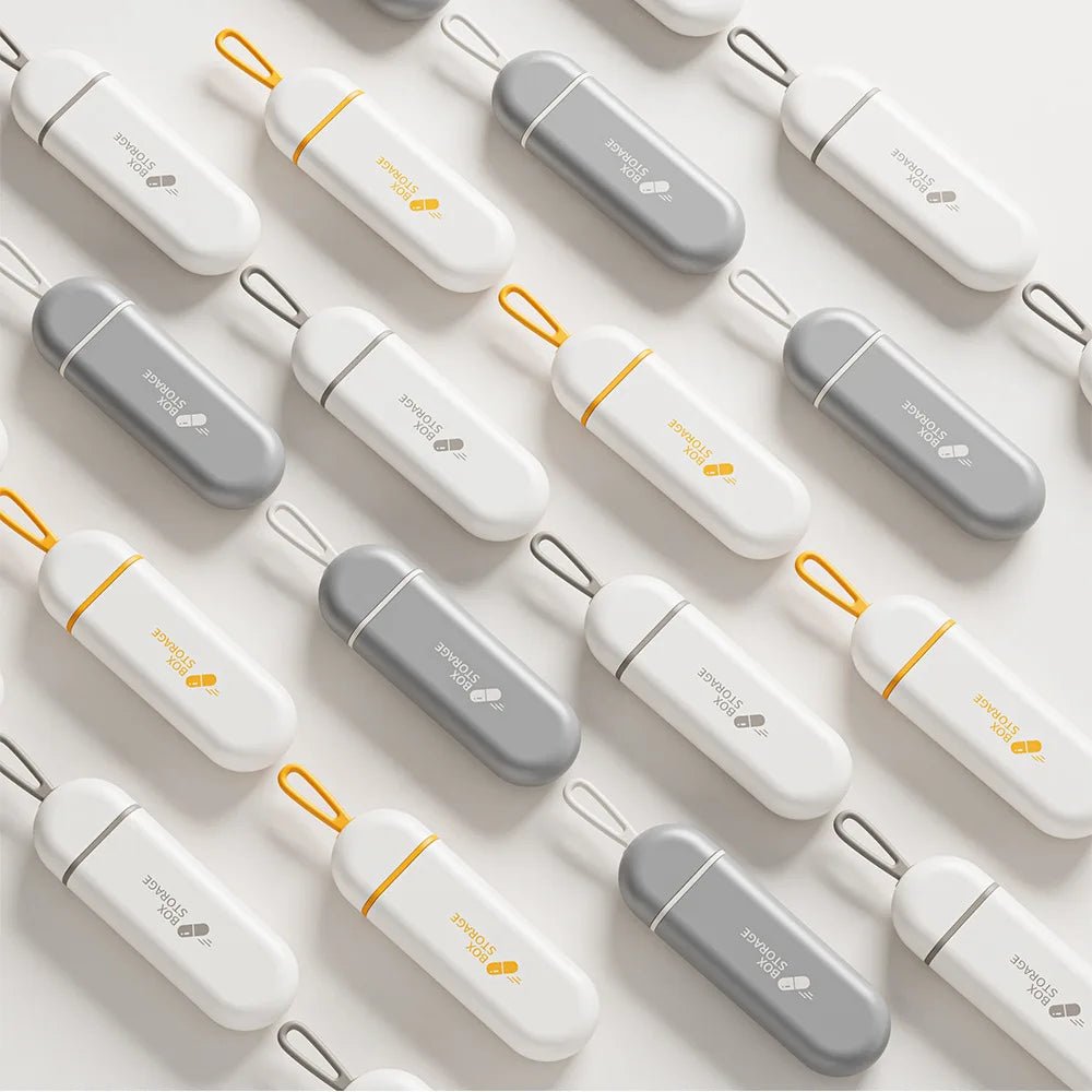 Travel pill organizer