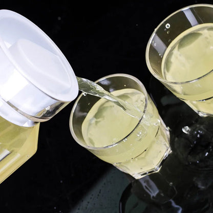1.1 L beverage pitcher
