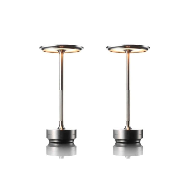 Wireless table lamp with adjustable color temperature