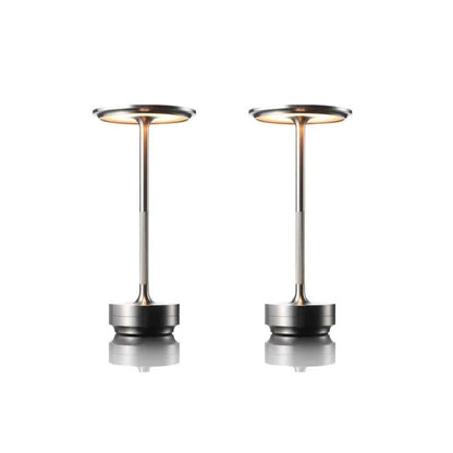 Wireless table lamp with adjustable color temperature