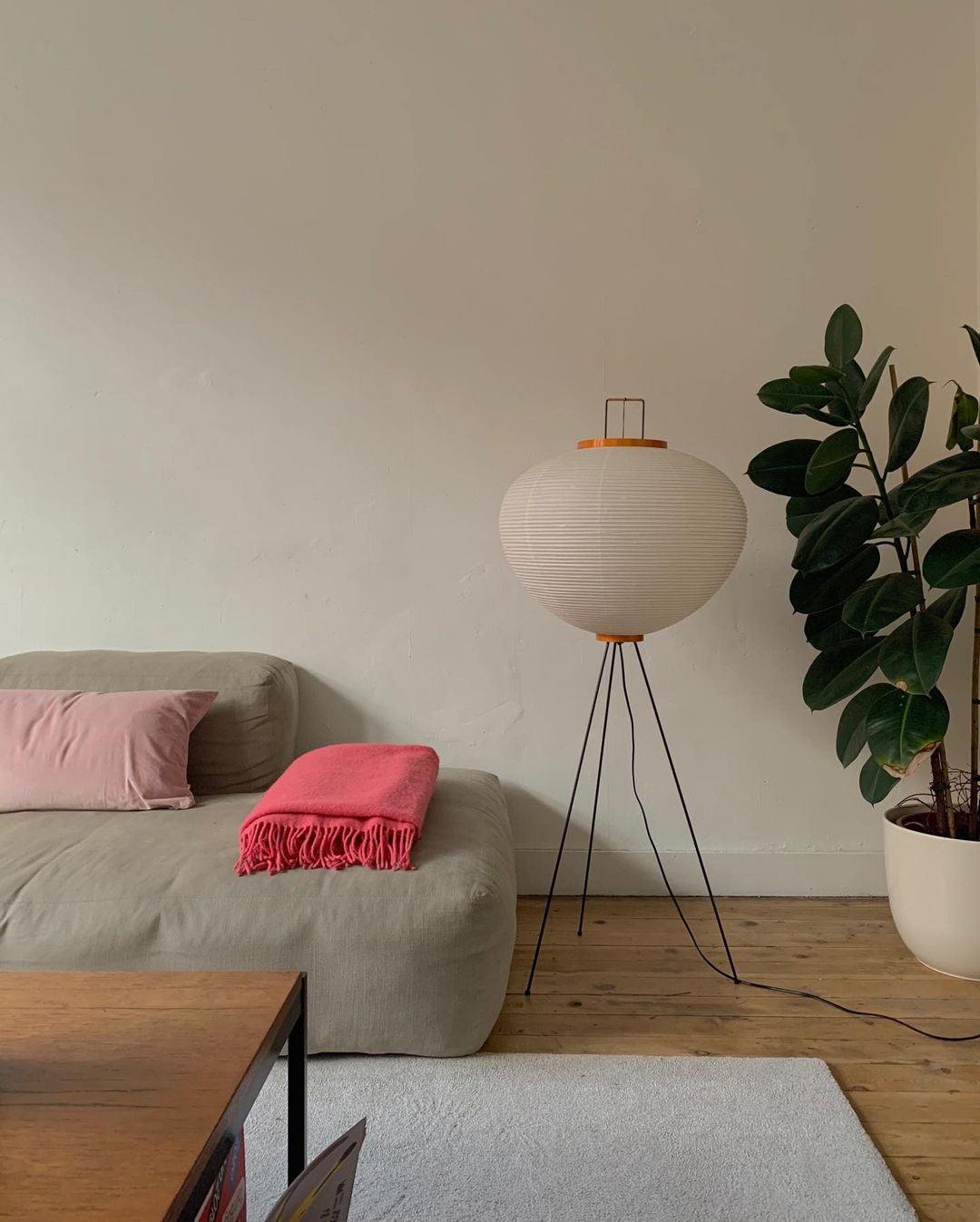 Lampa podłogowa papier ryżowy E27 stojąca metalowa do salonu i sypialni