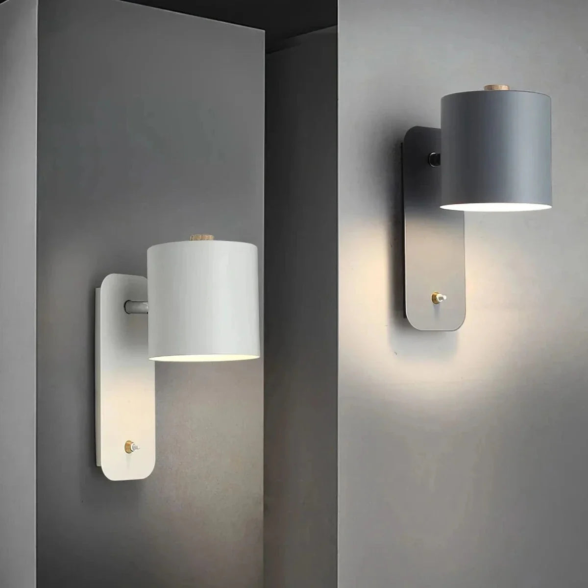 Nástěnná lampa se zástrčkou