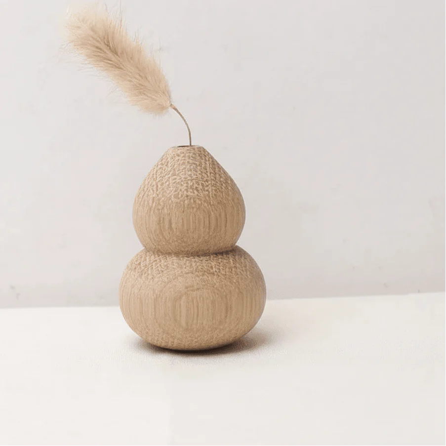Wooden floral decoration
