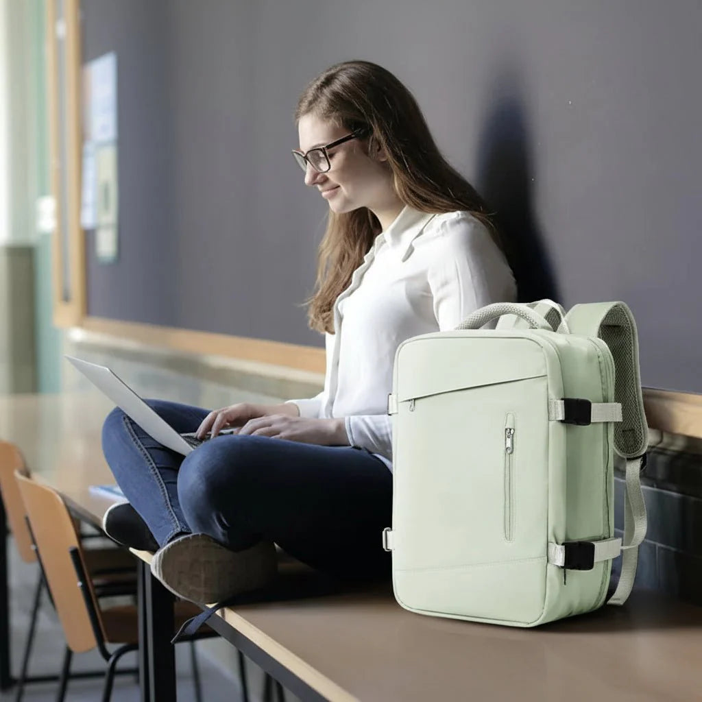 Plecak Podróżny Damski z Miejscem na Laptop i Pojemnością 18–22 L do Podróży i Codziennego Użytku
