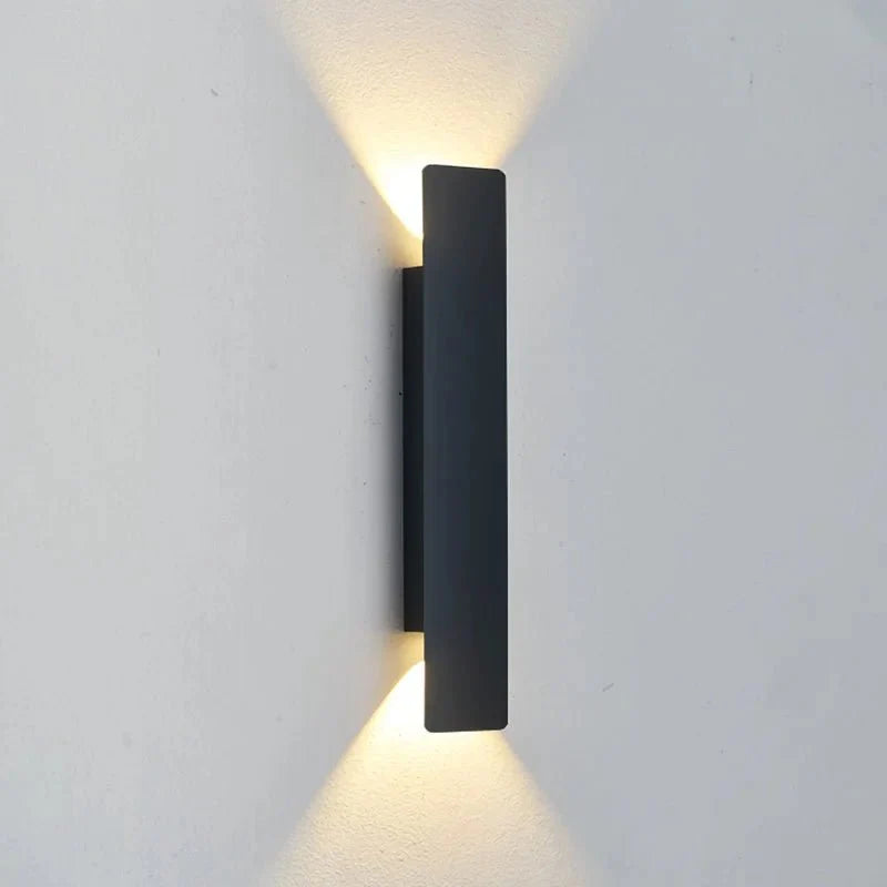 Lampa Ścienna LED 18W z Aluminiową Obudową do Zastosowań Zewnętrznych