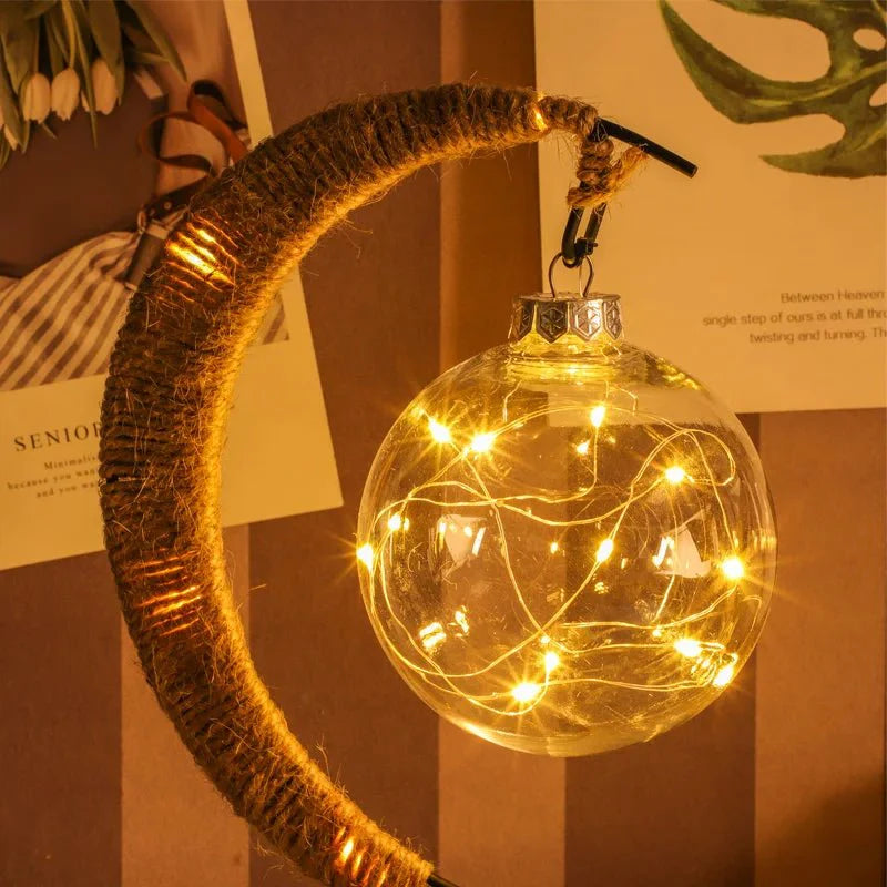 Lampa Stołowa LED Inspirowana Kształtem Księżyca z Zasilaniem Bateryjnym