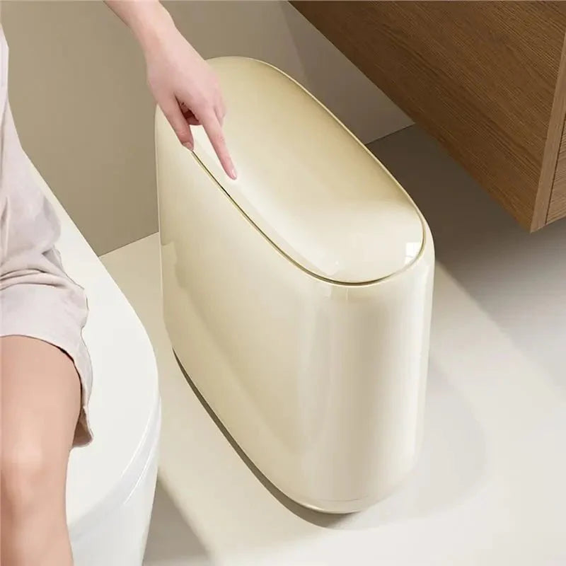 Poubelle pour espaces étroits