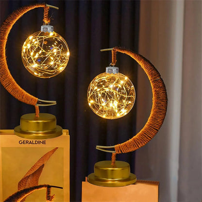 Lampa Stołowa LED Inspirowana Kształtem Księżyca z Zasilaniem Bateryjnym