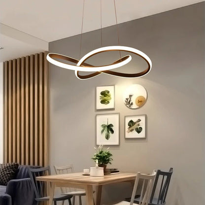 Lampa Wisząca LED w Kształcie Koniczyny z Funkcją Ściemniania i Pilotem