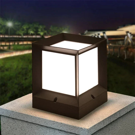 Zewnętrzna Lampa Stojąca LED 12W z Ciepłym Białym Światłem IP65