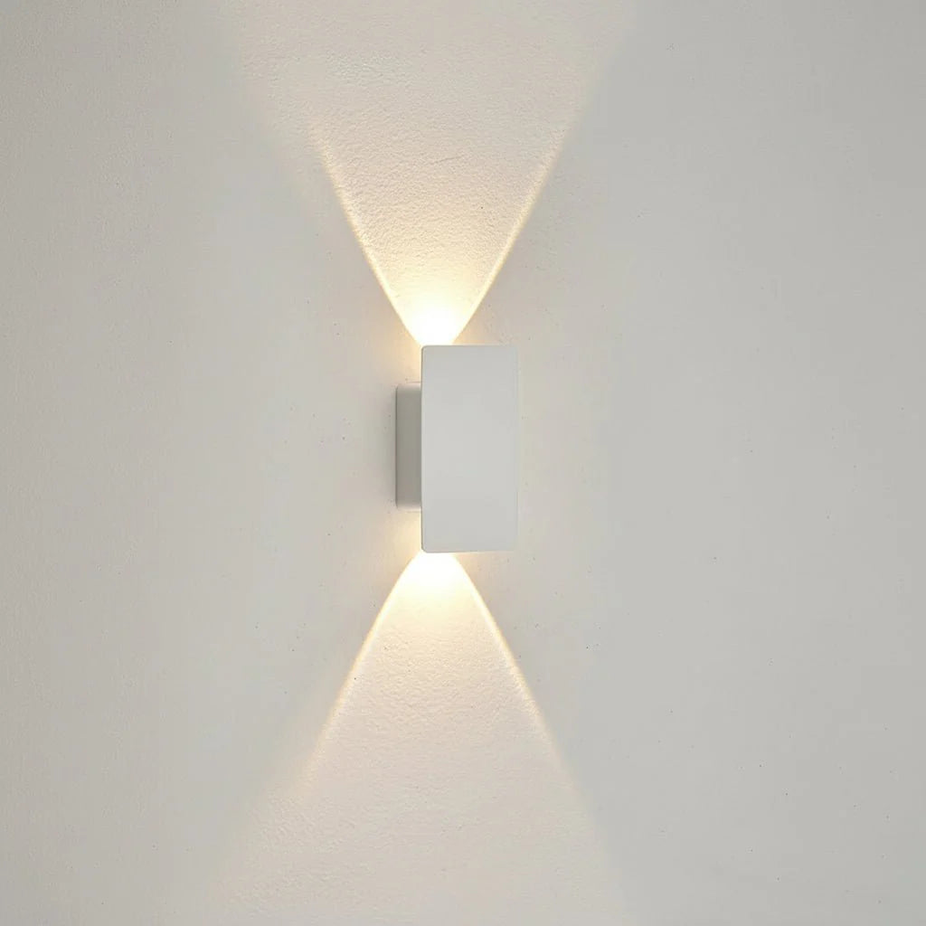 Lampa Ścienna LED 18W z Aluminiową Obudową do Zastosowań Zewnętrznych