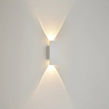 Lampa Ścienna LED 18W z Aluminiową Obudową do Zastosowań Zewnętrznych