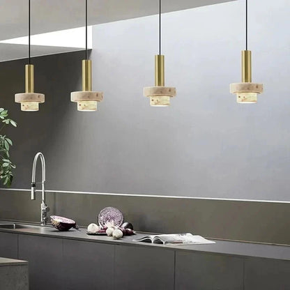 Lampa Wisząca z Elementami Miedzi i Kamienia Wulkanicznego oraz Oprawą E27