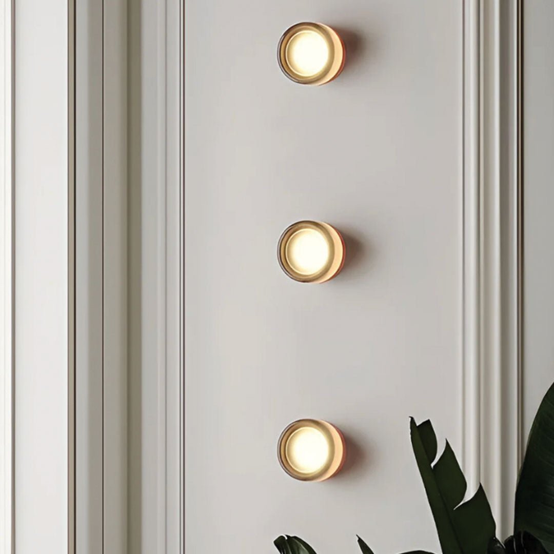 Kinkiet LED z akrylu i aluminium do montażu ściennego lub sufitowego