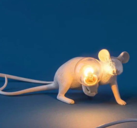 Mouse table lamp