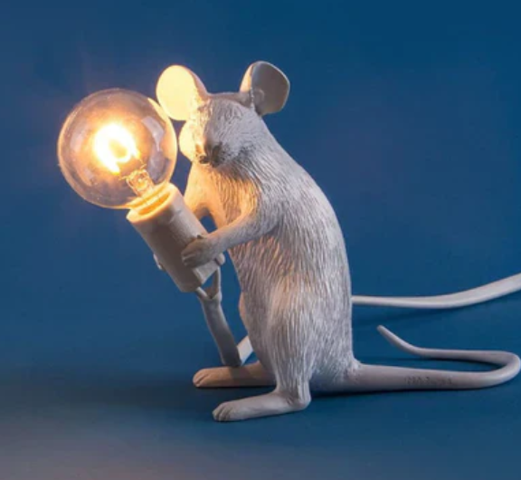 Mouse table lamp