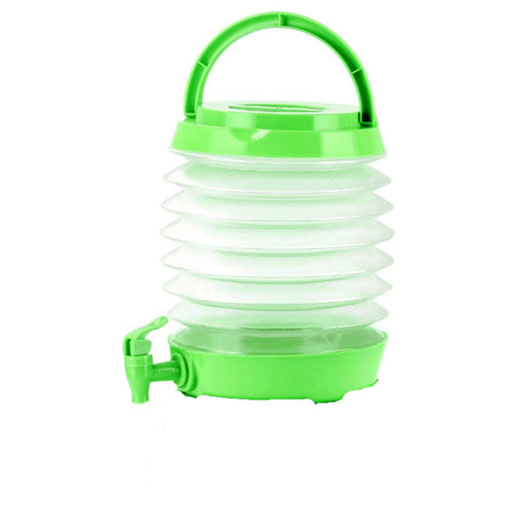 Récipient pliable pour l’eau