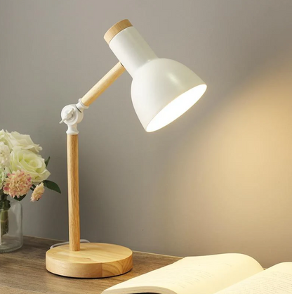 Lampe de table en bois