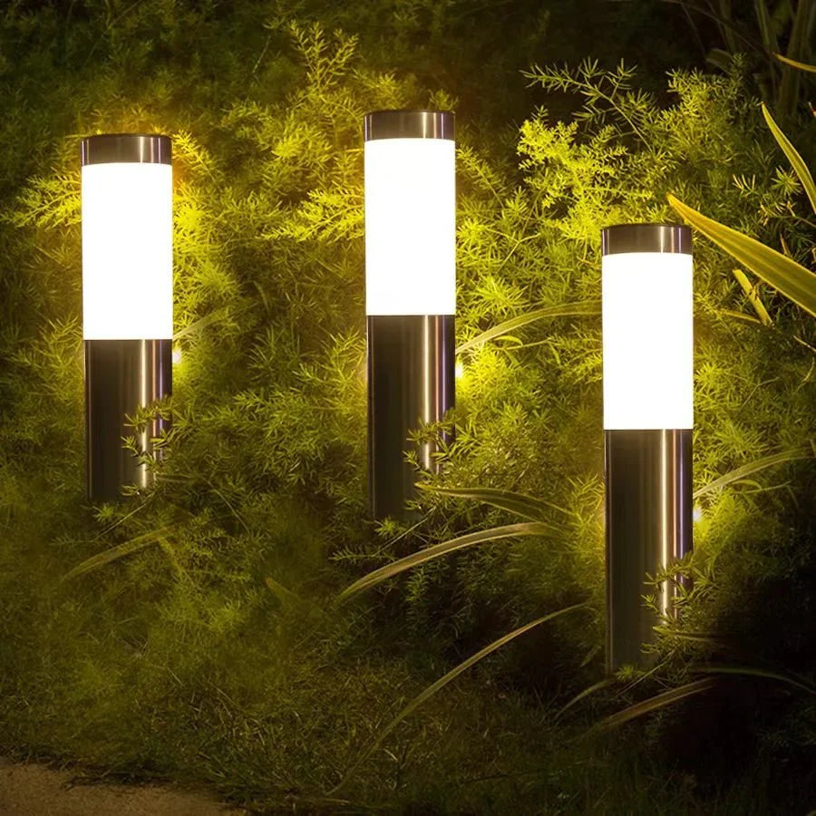Solarna Lampa LED do Trawnika i Ścieżek z Automatycznym Włączaniem i Wyłączaniem