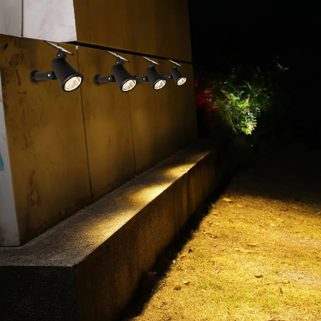 Solarny Reflektor LED z Trybami Światła do Ogrodu, Tarasu i Podwórka