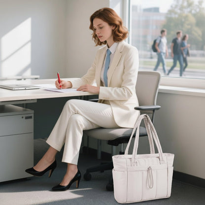 Damska Torba Pikowana z Przegrodą na Laptop i Uchwytem na Wózek Podróżny