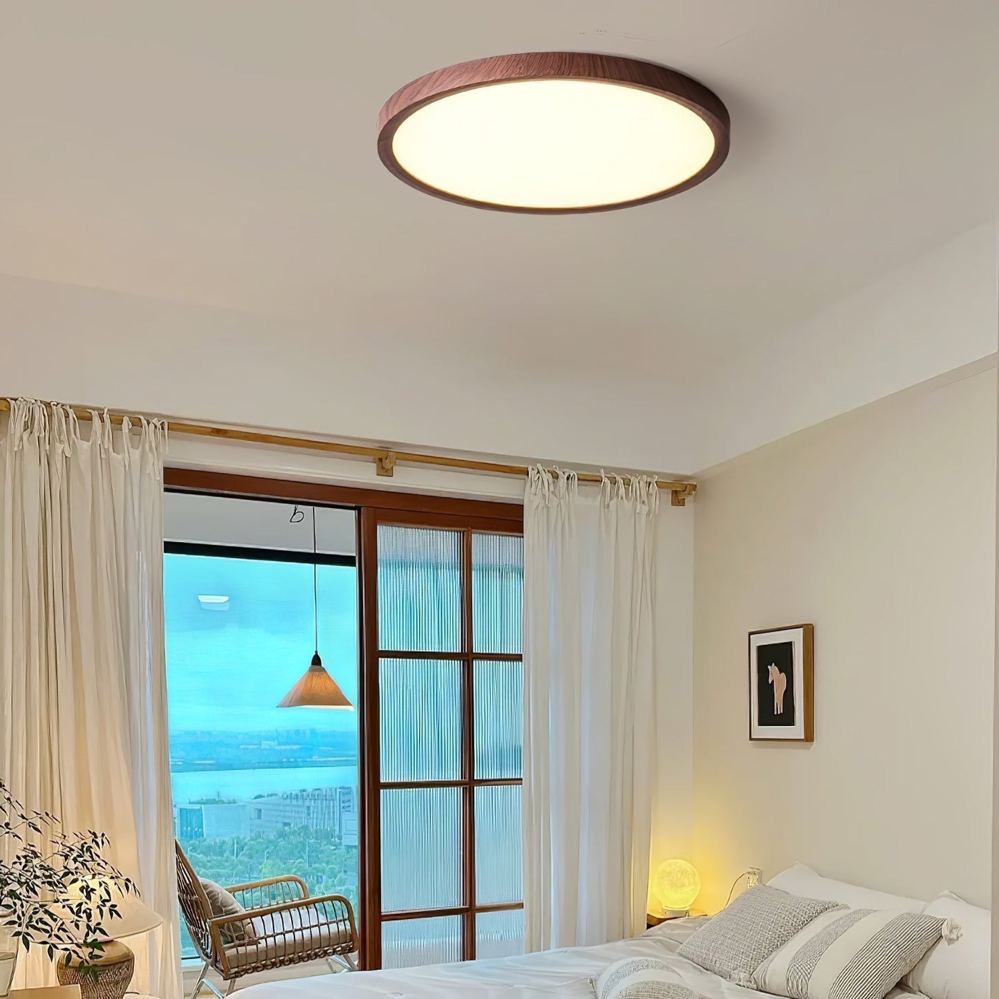 Ultracienka ronde plafondlamp met geïntegreerde LED en instelbare lichtkleur
