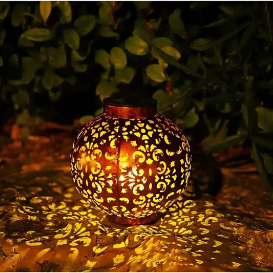 Solarna Lampa Ogrodowa w Stylu Vintage do Dekoracji Zewnętrznych