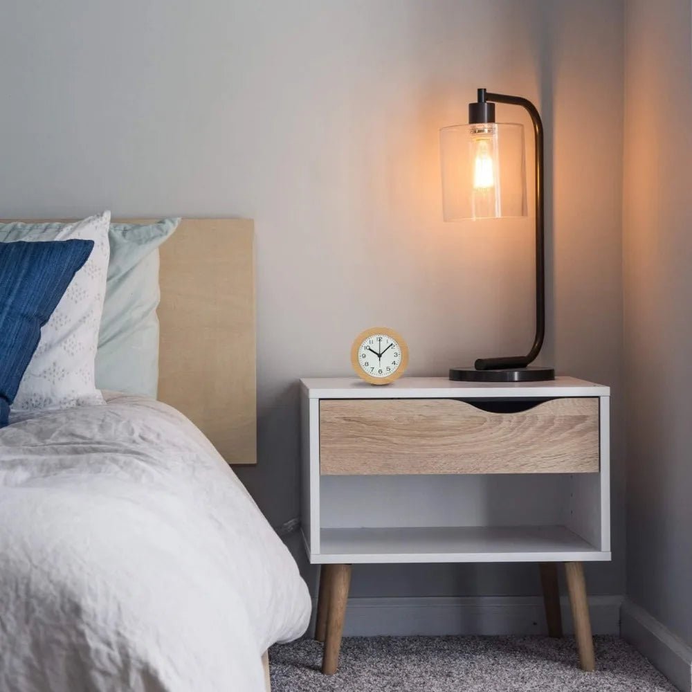 LED alarm clock with adjustable brightness