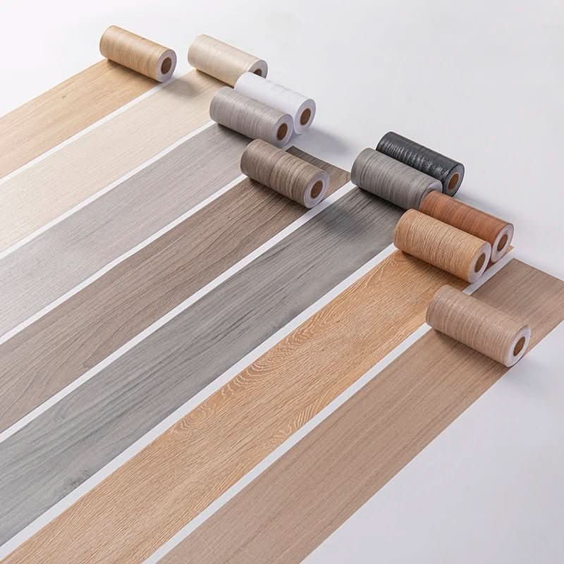 Wood-effect finishing trim