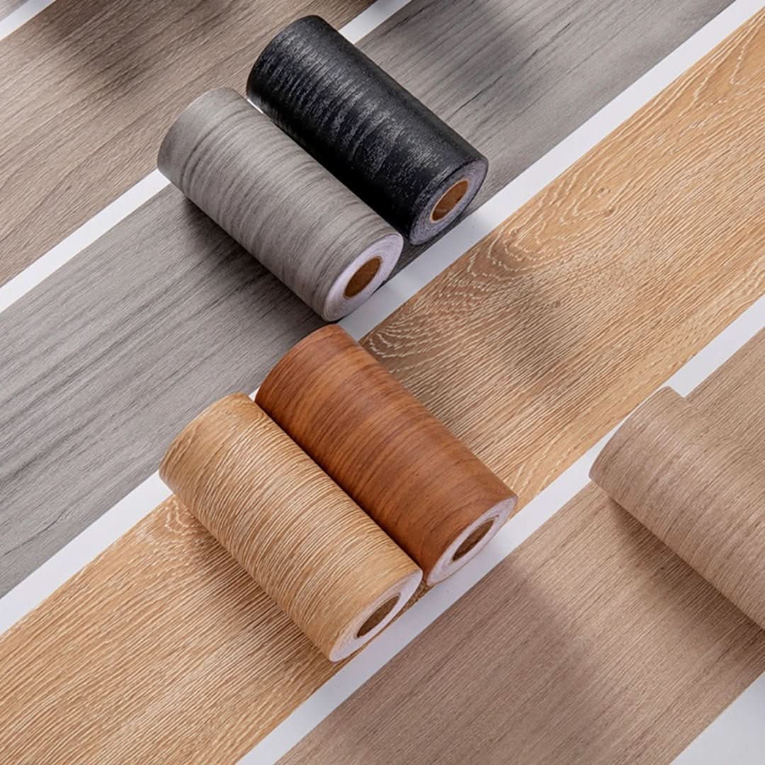 Wood-effect finishing trim