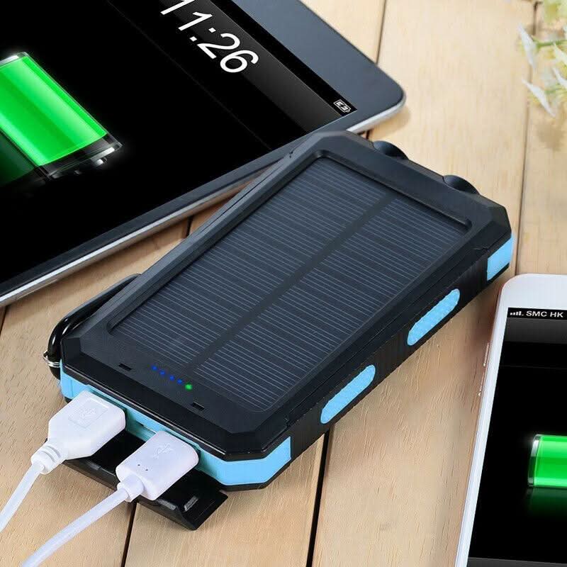 Power Bank Solarny 10000 mAh z Podwójnym Portem USB i Latarką LED