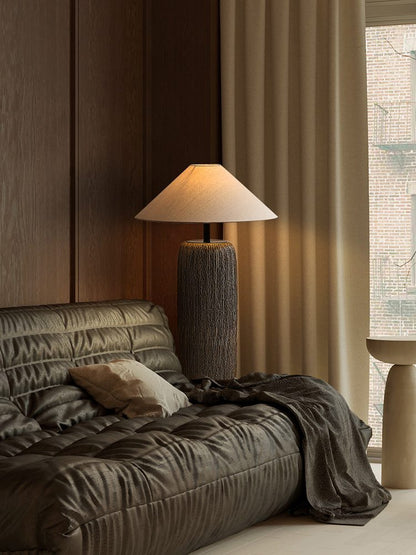 Lampa podłogowa z oprawą E27, metalowo-ceramiczna konstrukcja, oświetlenie do wnętrz