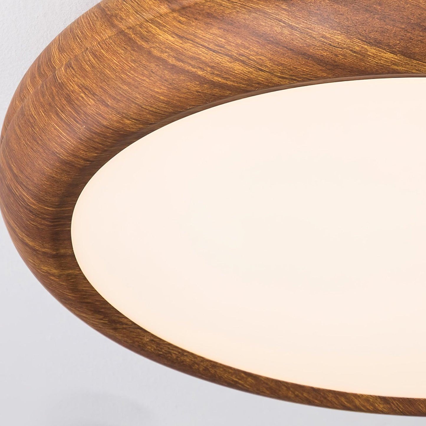 Plafonnier LED avec veinures de bois