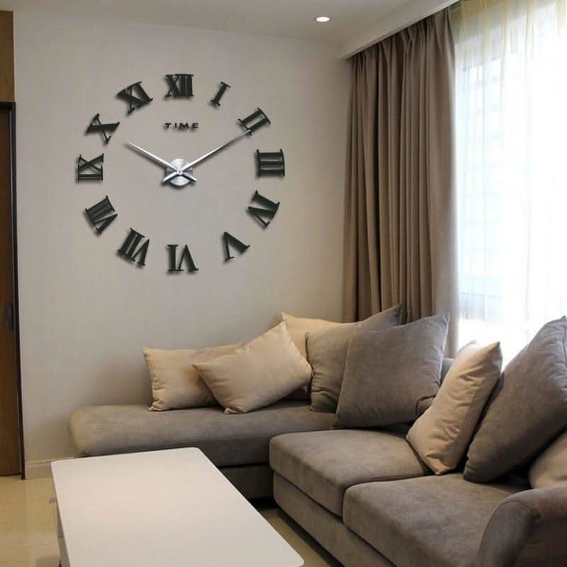 Horloge murale à chiffres romains