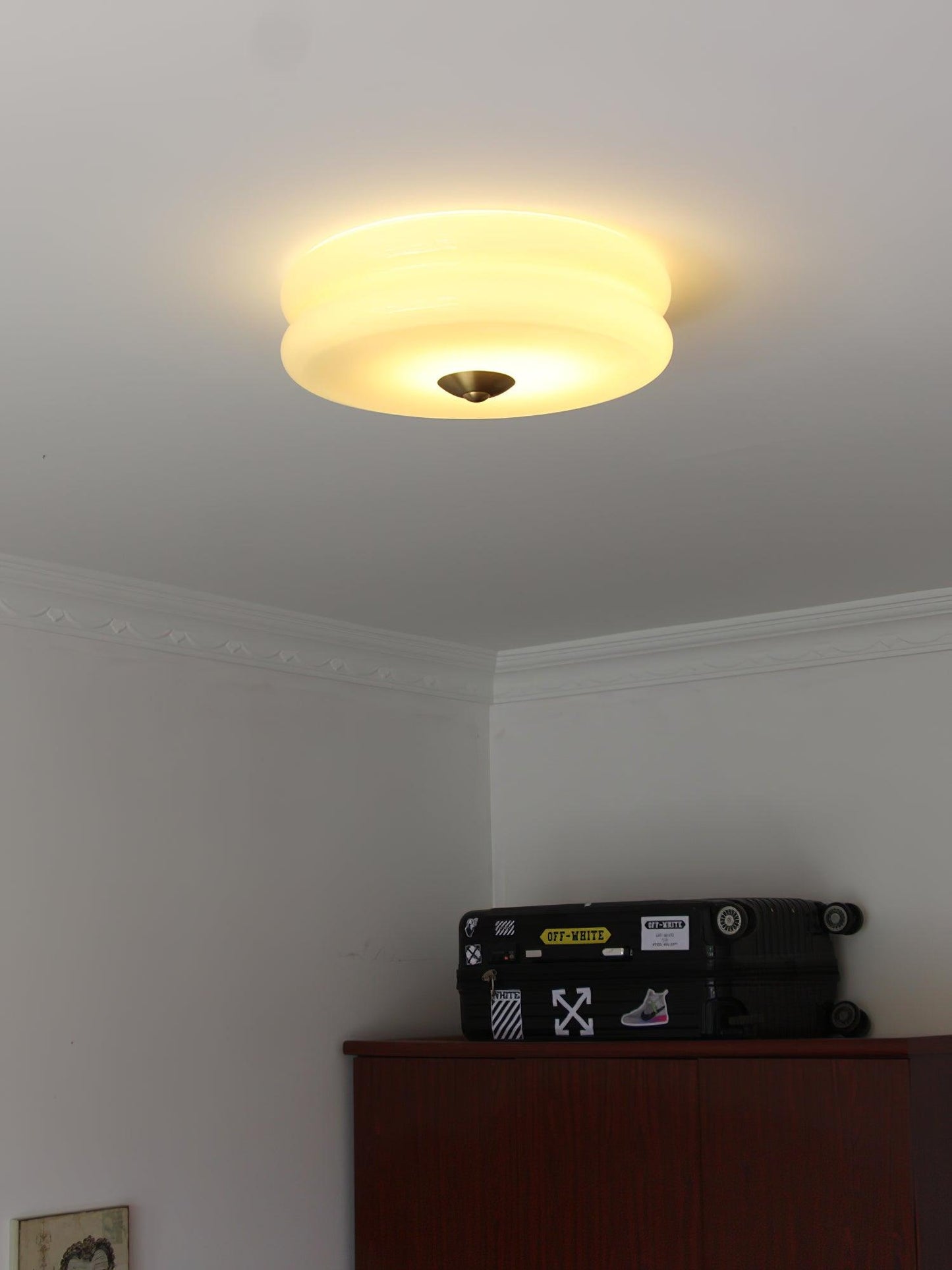Art Deco Plafon LED z Geometrycznym Wzorem i Zintegrowanym Oświetleniem