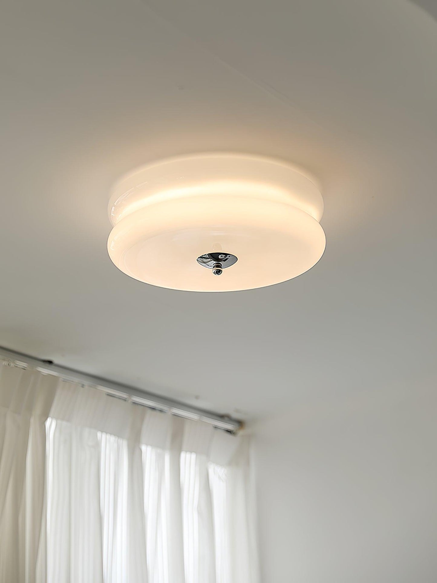 Art Deco Plafon LED z Geometrycznym Wzorem i Zintegrowanym Oświetleniem
