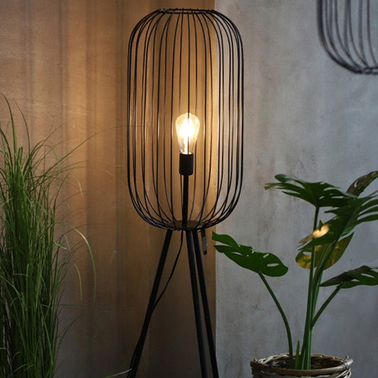 Lampa podłogowa z kloszem w formie klatki z metalu i rattanu, trzonek E27