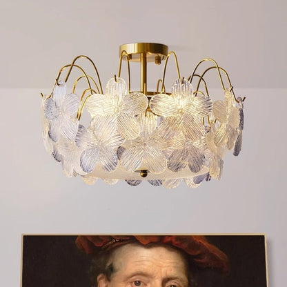 Żyrandol szklany witrażowy z motywem kwiatowym i oprawą E14 do salonu