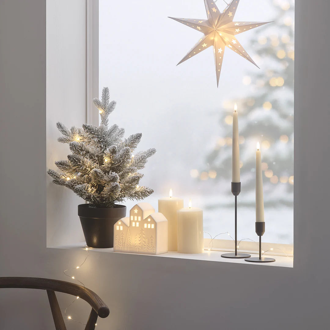 Zasněžený LED vánoční stromek 45 cm