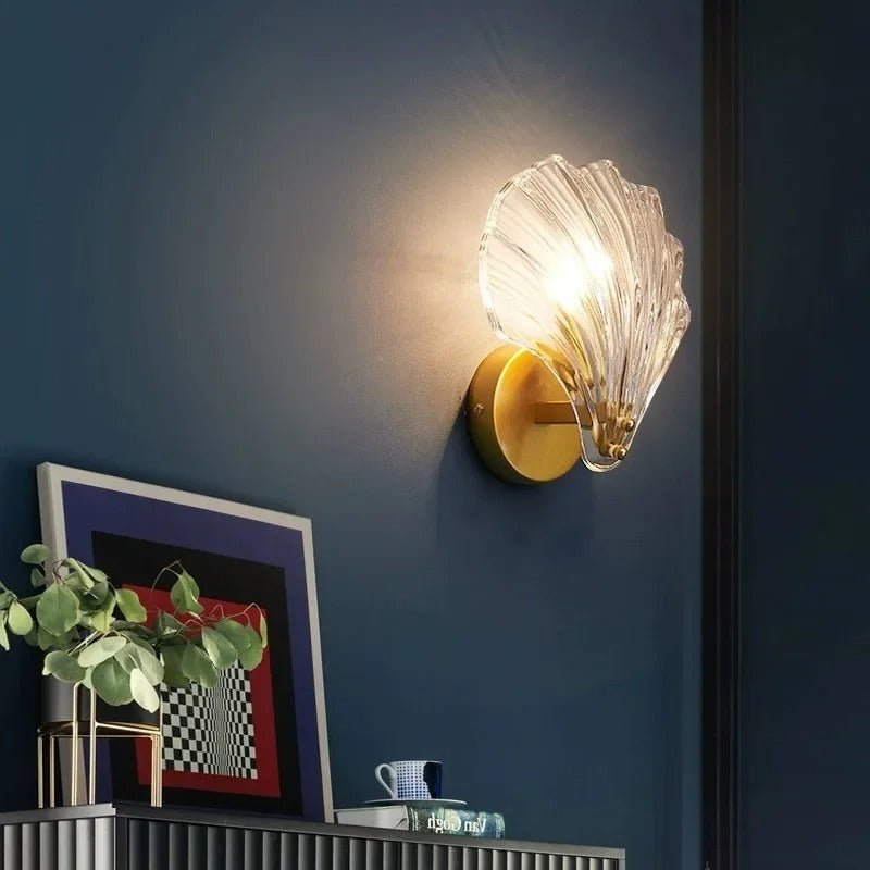 Glass wall sconce, shell, gold base