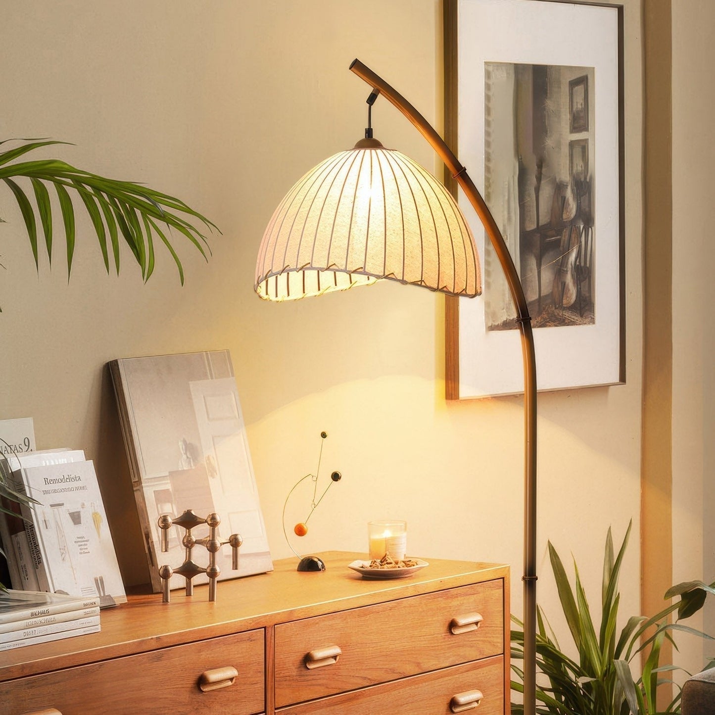 Lampa podłogowa LED E27 z materiałowym abażurem, oświetlenie 5–10 m²