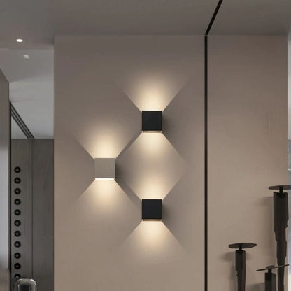 Nástěnné LED svítidlo s klapkami IP54