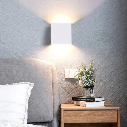 Nástěnné LED svítidlo s klapkami IP54