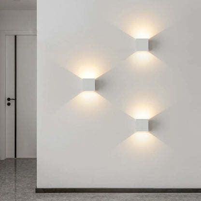 Nástěnné LED svítidlo s klapkami IP54