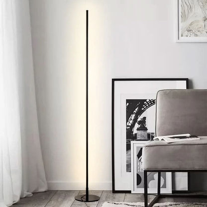 Lampa podłogowa LED zintegrowana