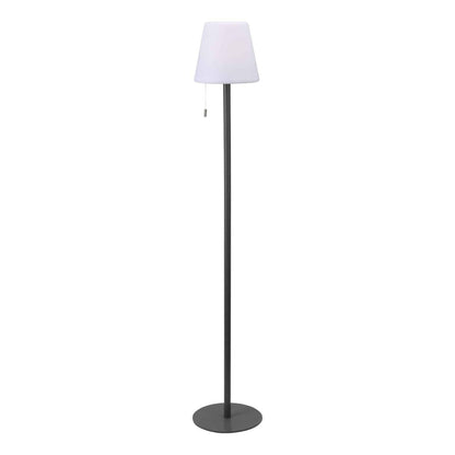 Kovová stojací lampa do obývacího pokoje