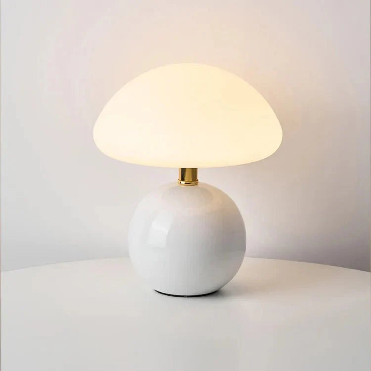 Lampa stołowa LED w kształcie grzyba z regulacją 3 barw światła i zasilaniem AC 220V