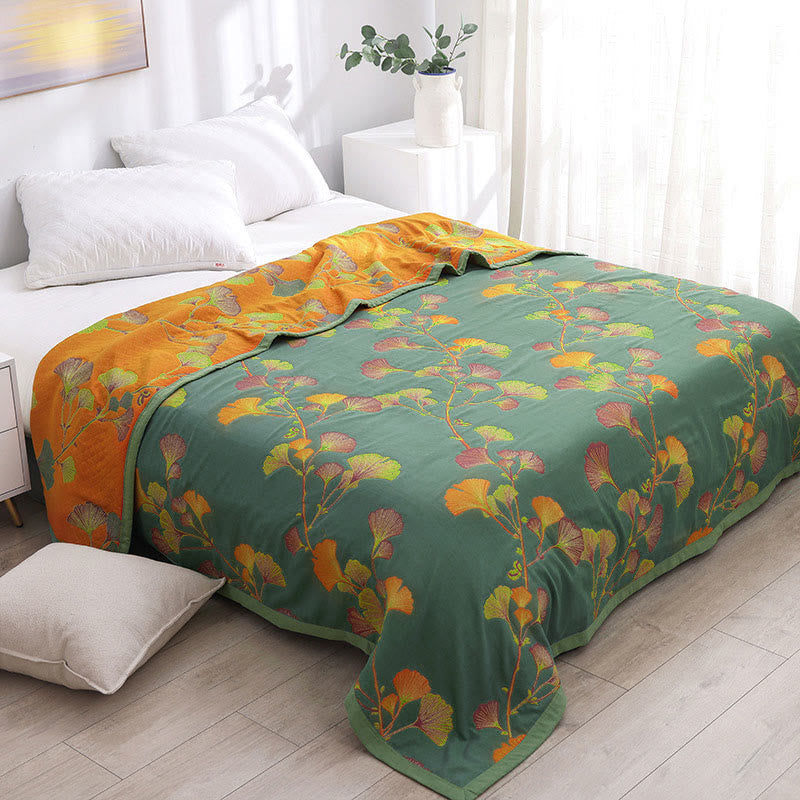 Reversible quilted bedspread