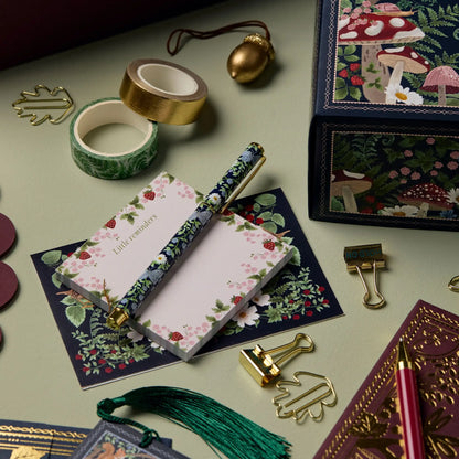 Kalendarz adwentowy z artykułami papierniczymi 24 elementy (długopisy, notesy, naklejki, taśmy washi)